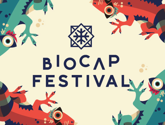 logo do festival Biocap azul rodeado por catro lagartos