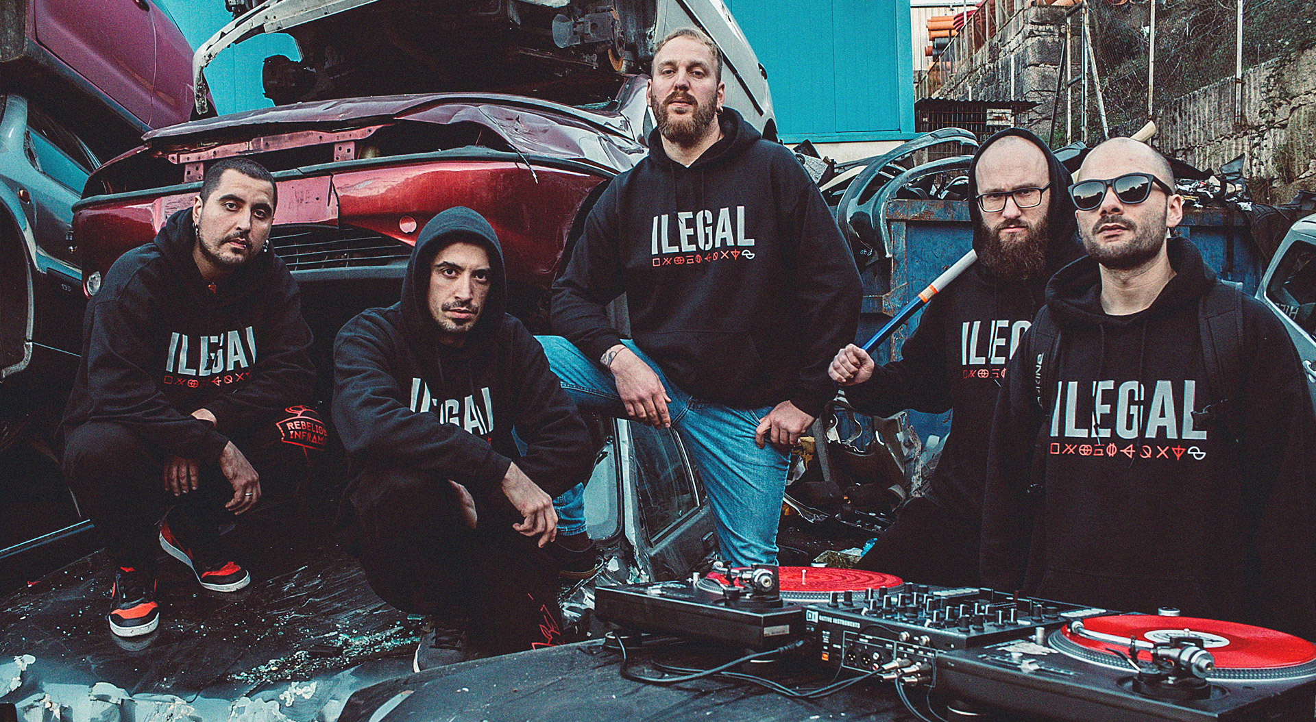 fotografía da banda de rap rebeliom do inframundo